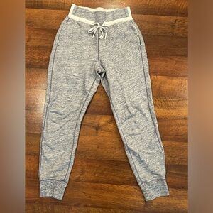 Lululemon Cool and Collected Joggers Gray Size 4 Women’s Athletic